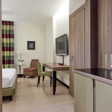 Blu Brixia Otel 4*