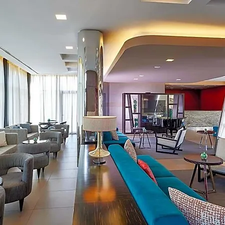 Blu Brixia 4*