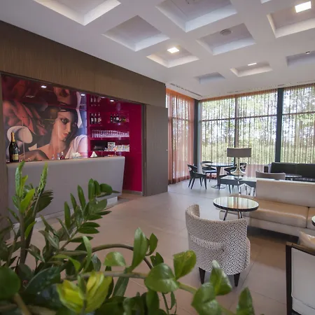 Blu Brixia 4*