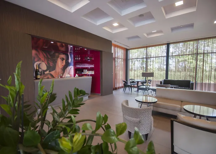 Blu Brixia 4*