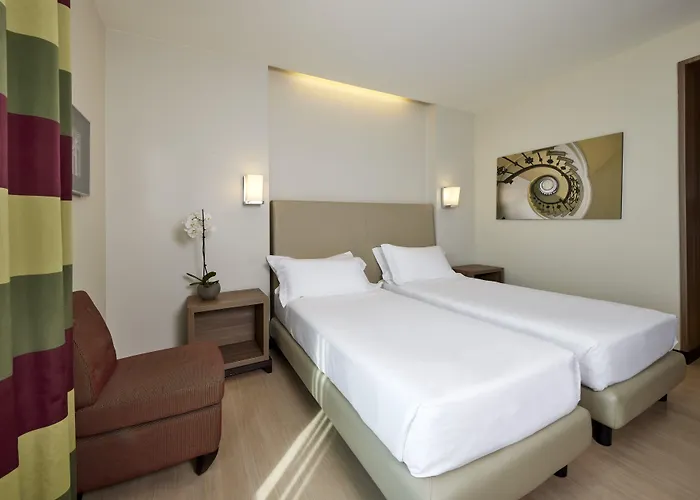 Blu Brixia 4*
